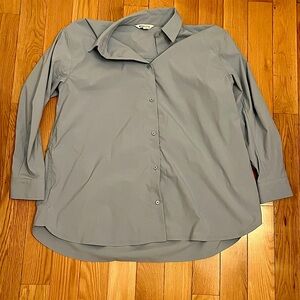 Blue collared Athleta size large woman’s top.